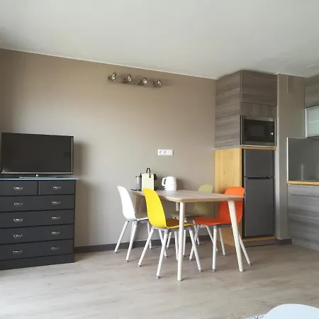 1ere Ligne Vue Port Avec Balcon, Piscine Apartment Agde