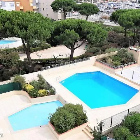 Apartment 1ere Ligne Vue Port Avec Balcon, Piscine Agde