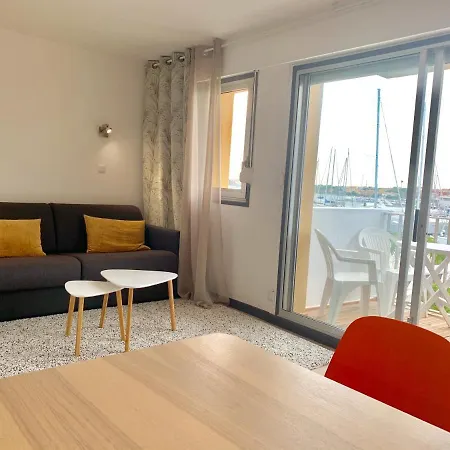 1ere Ligne Vue Port Avec Balcon, Piscine * Agde