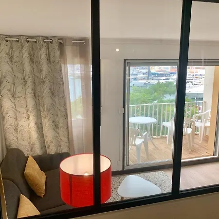 1ere Ligne Vue Port Avec Balcon, Piscine *
