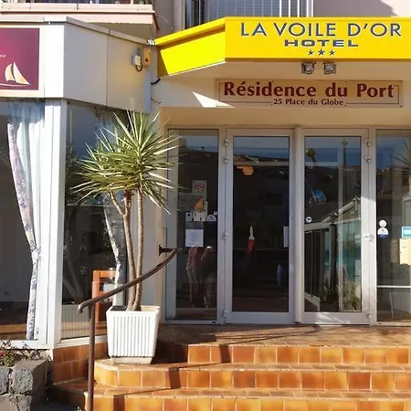 1ere Ligne Vue Port Avec Balcon, Piscine